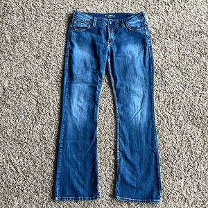 Silver Jeans, Flare - Size 33/34, which is a 10-12 Waist, Tall